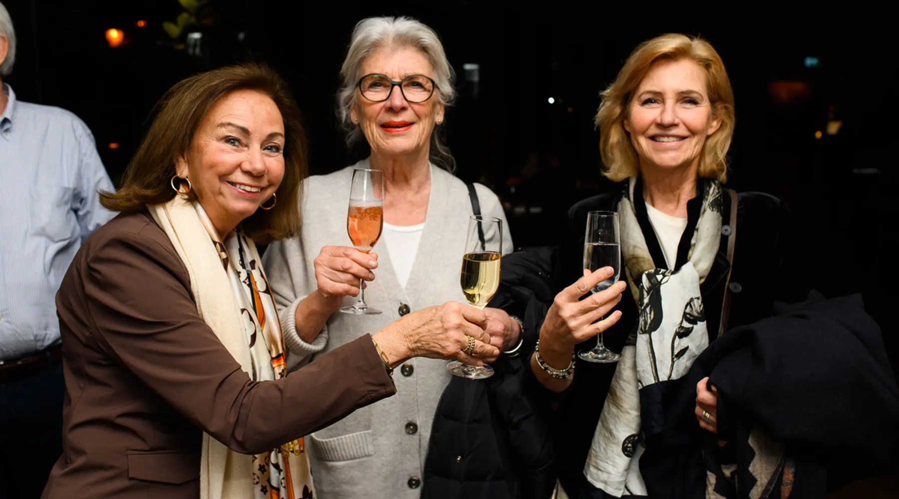 Women | Culinary delights | Wine package | Champagne