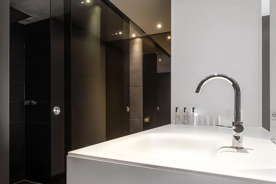 Open Badezimmer Deluxe Zimmer Hotel Sassenheim