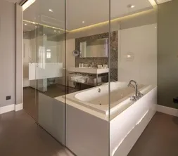 Open bathroom East Suite | Van der Valk Hotel Sassenheim