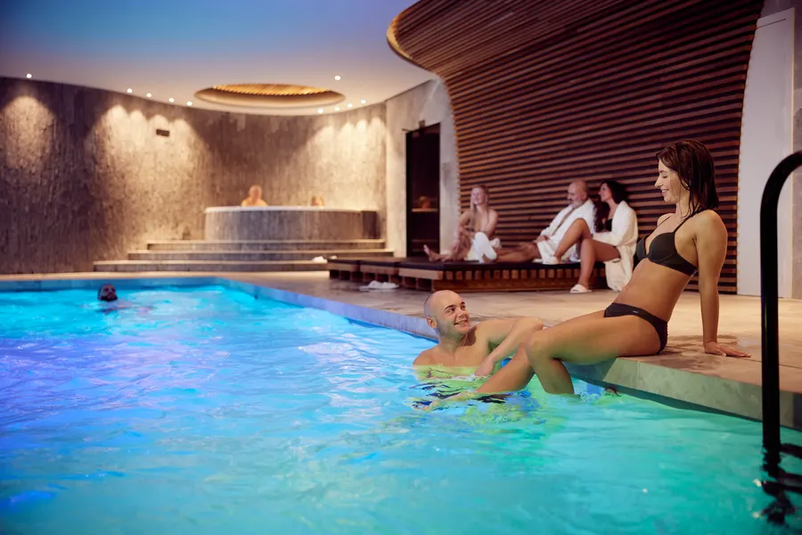 wellness van der valk mons