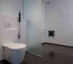 Hotelkamer Van der Valk rolstoeltoegankelijk
