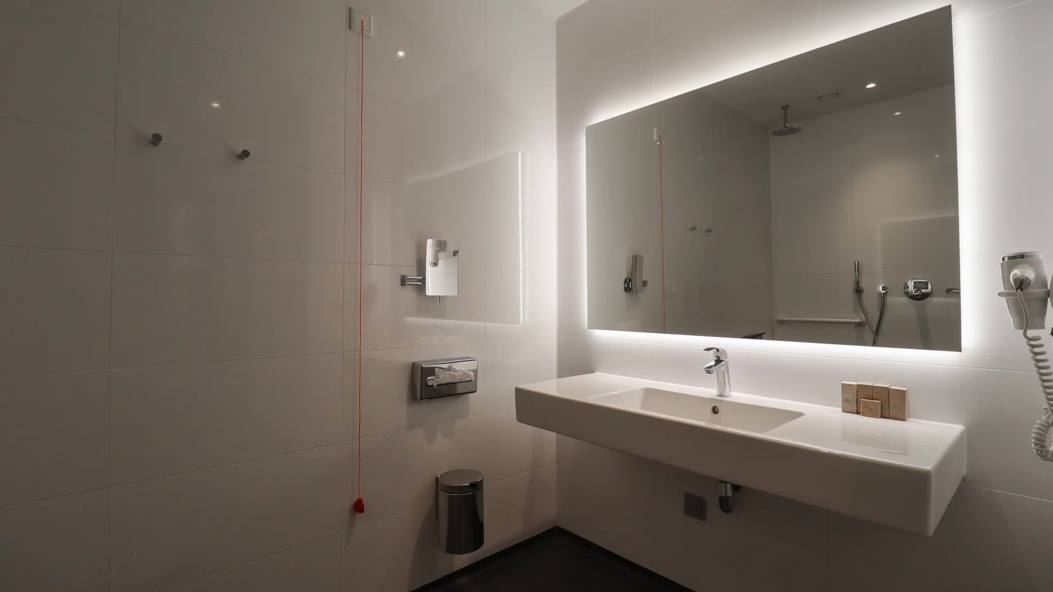 Hotelkamer Van der Valk rolstoeltoegankelijk