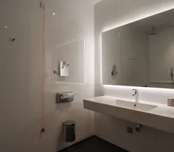 Hotelkamer Van der Valk rolstoeltoegankelijk