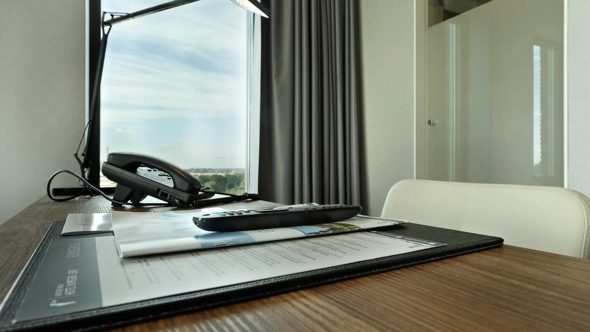 Comfort hoekkamer Van der Valk Hotel Nijmegen-Lent