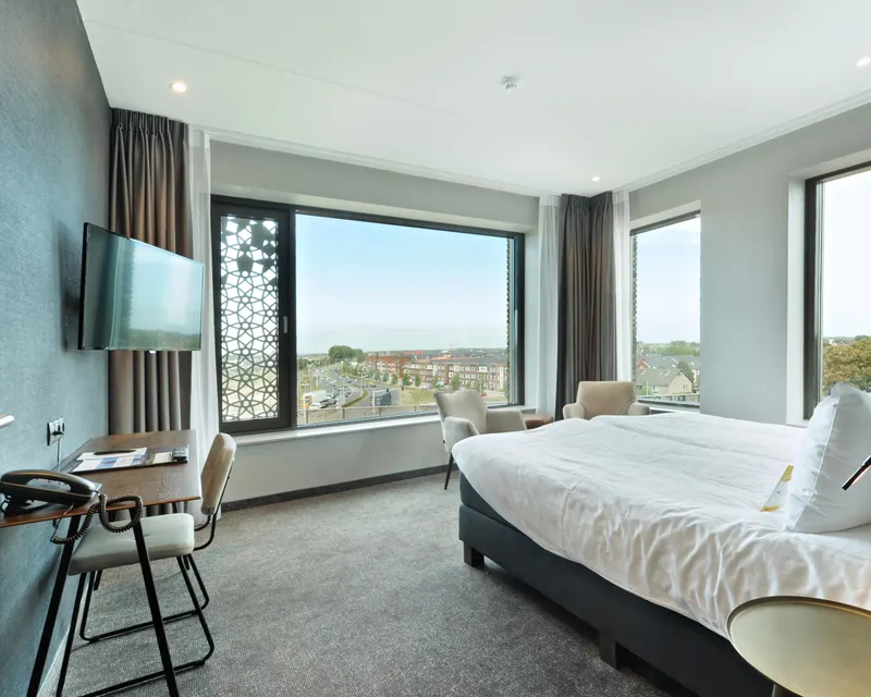 Comfort family room (master bedroom) Van der Valk Hotel Nijmegen-Lent