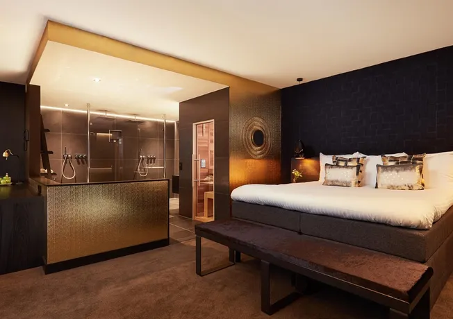 Wellness Suite Black