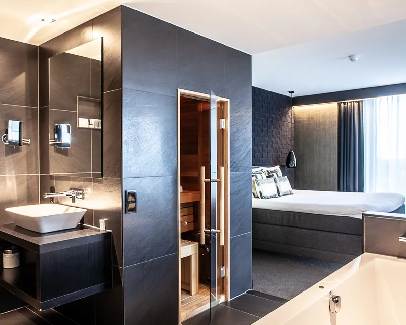 Badkamer Wellness Suite Black