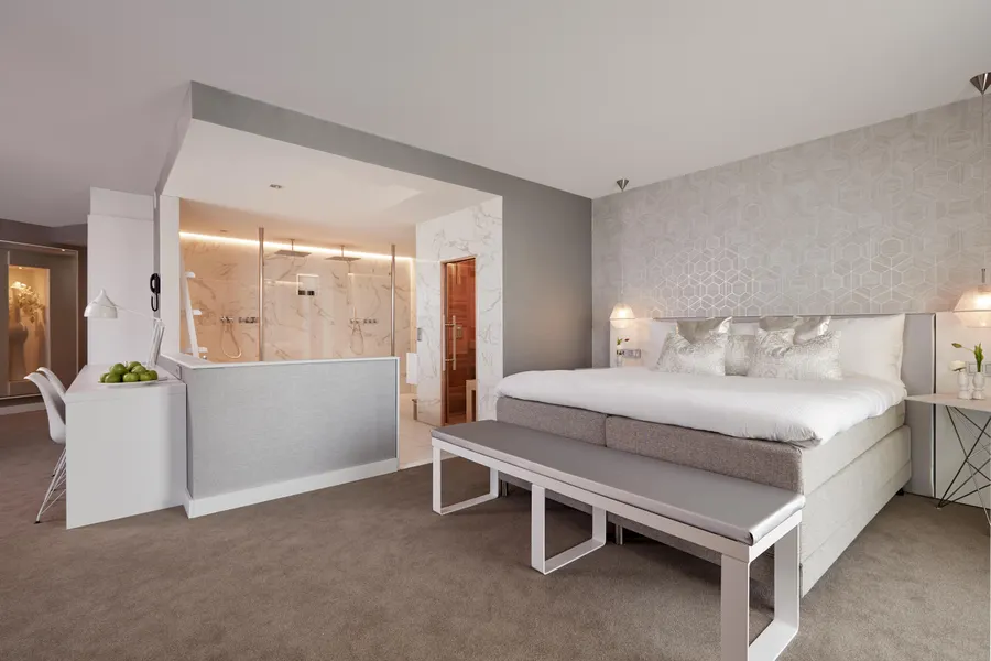 Bed Wellness Suite White Hotel Groningen-Hoogkerk