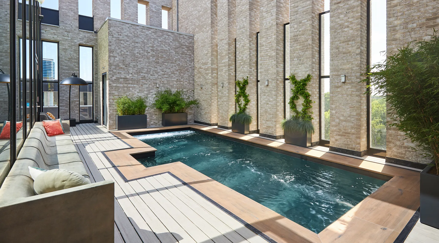 Pool Hotel Amsterdam
