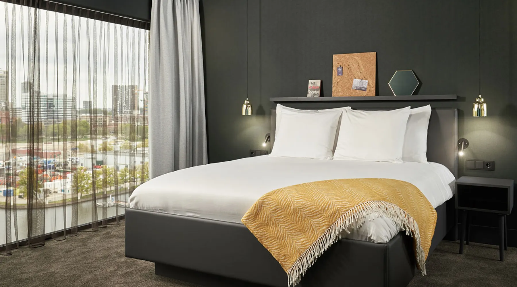 Slapen in Amsterdam in Van der Valk Hotel Amsterdam-Amstel