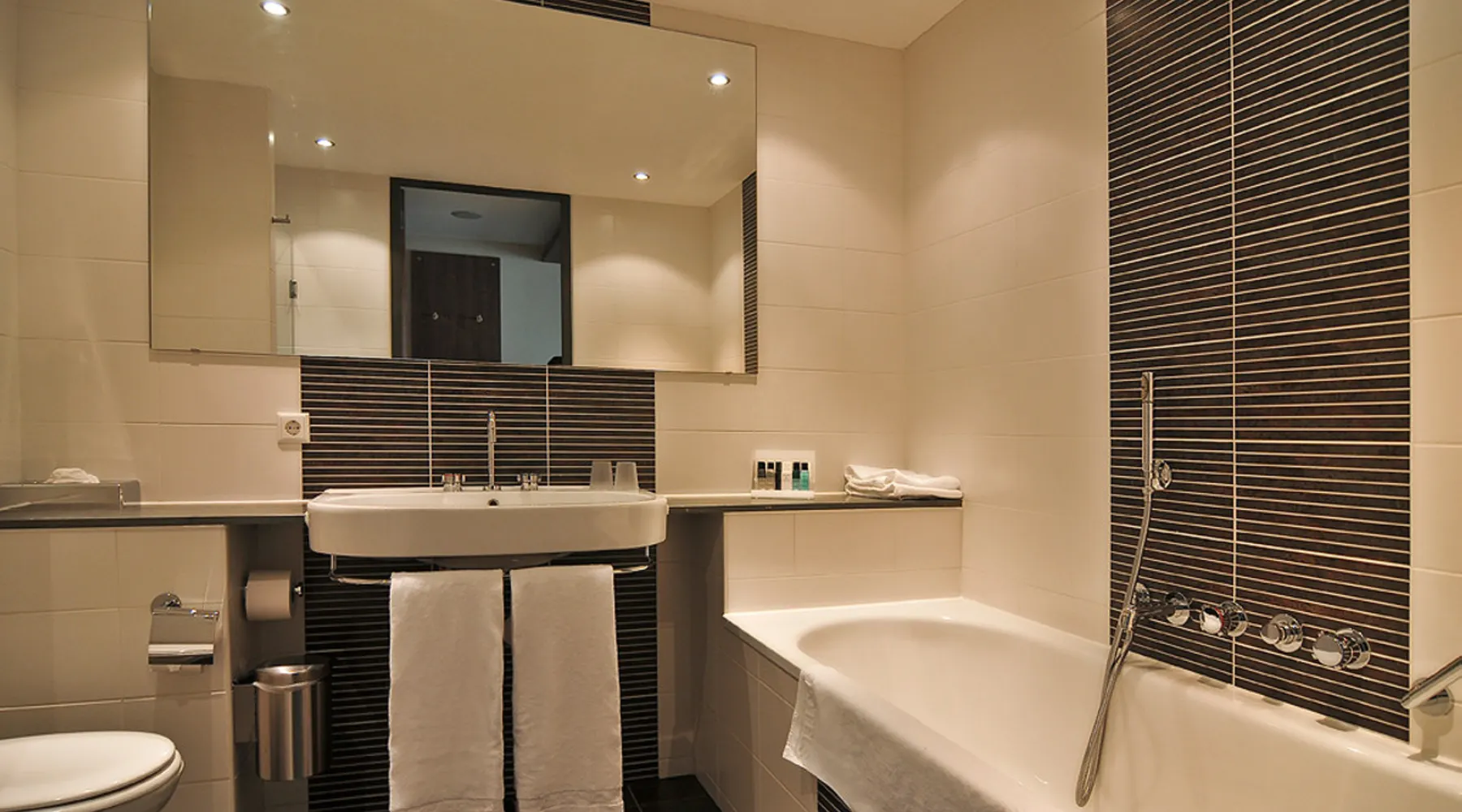 Atrium Kamer Van der Valk Hotel Ridderkerk
