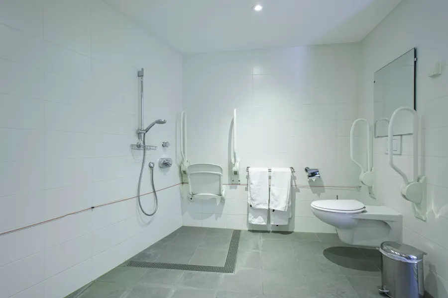 Disabled access bathroom Van der Valk Hotel Ridderkerk