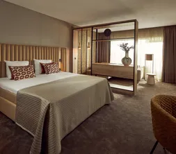 Een nachtje weg bij Hotel Zuidbroek in superior kamer