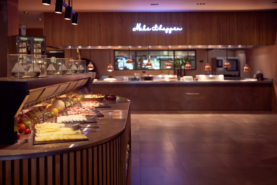 Buffet Van der Valk Hotel Groningen - Zuidbroek