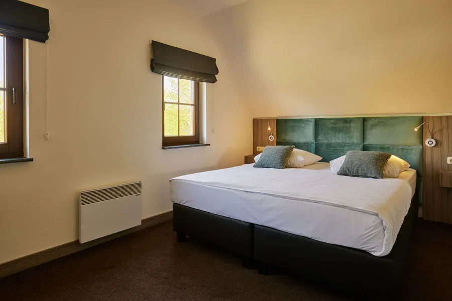 Sleeping room