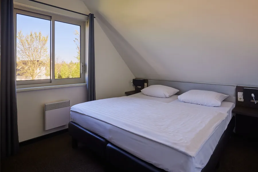 Sleeping room