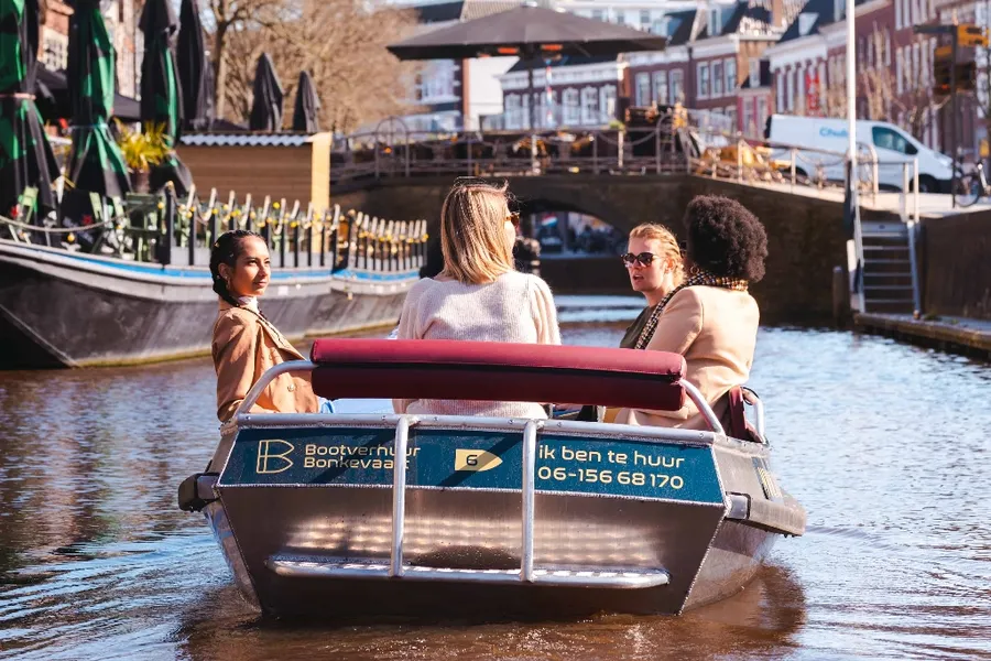 Bootverhuur Bonkevaart Hardegarijp Leeuwarden