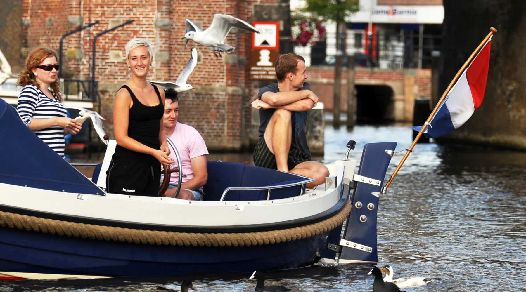 Geniessen auf dem Wasser arrangement