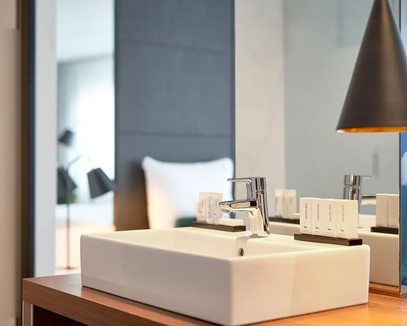Bathroom of Van der Valk Hotel Zaltbommel