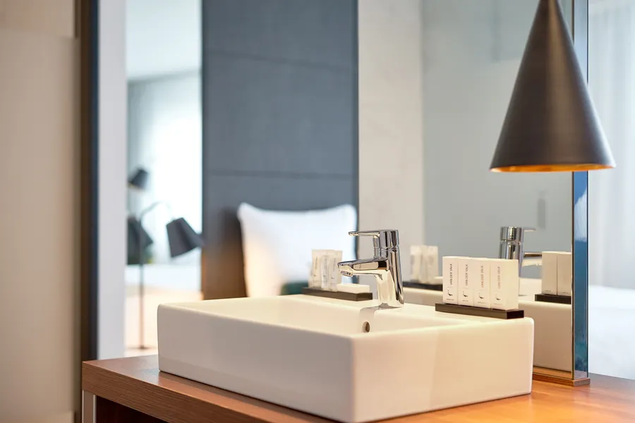 Bathroom of Van der Valk Hotel Zaltbommel