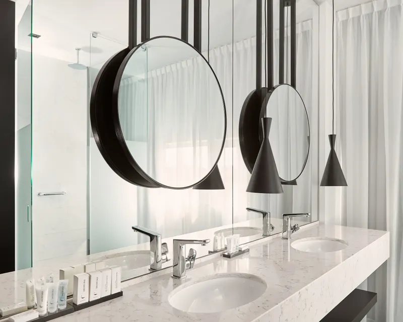 Badezimmer im Superior Zimmer des Hotels Zaltbommel