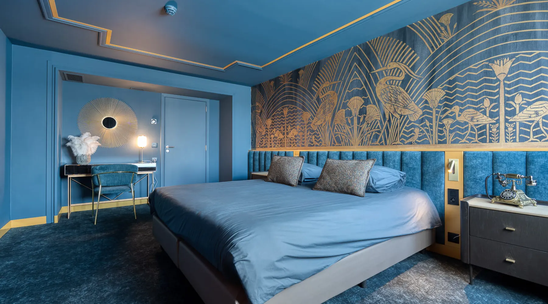 Suite Gatsby de luxe avec lit king size à Liège