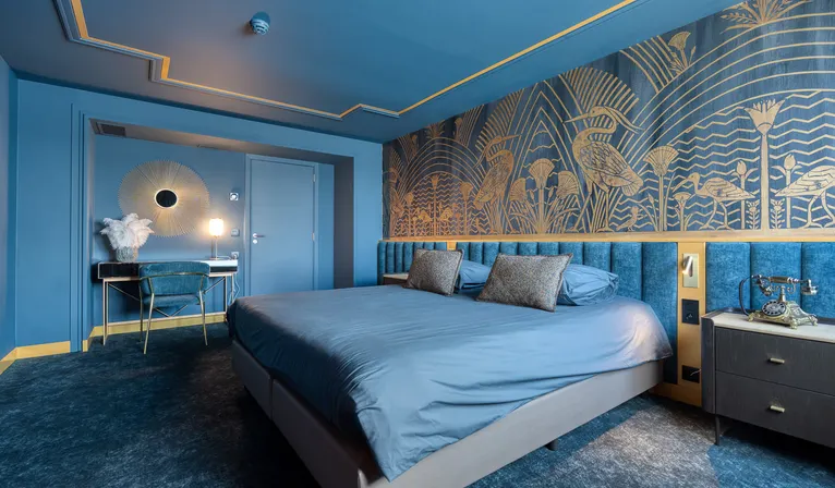 Suite Gatsby de luxe avec lit king size à Liège