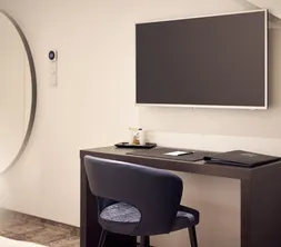 Comfort room