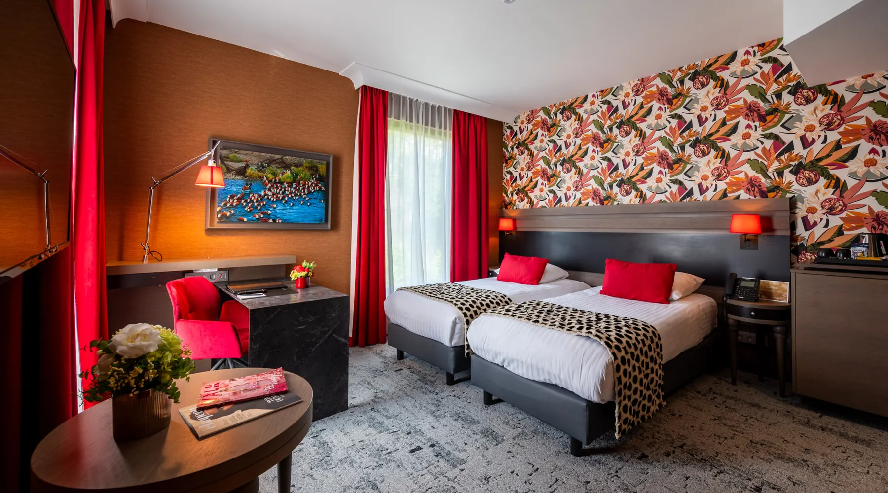 Chambre Classic Twin avec deux lits séparés à l’Hôtel Van der Valk Sélys Liège
