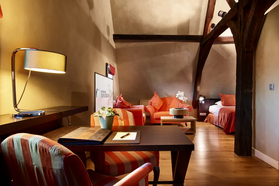 Bureau dans une de nos suites à Liège