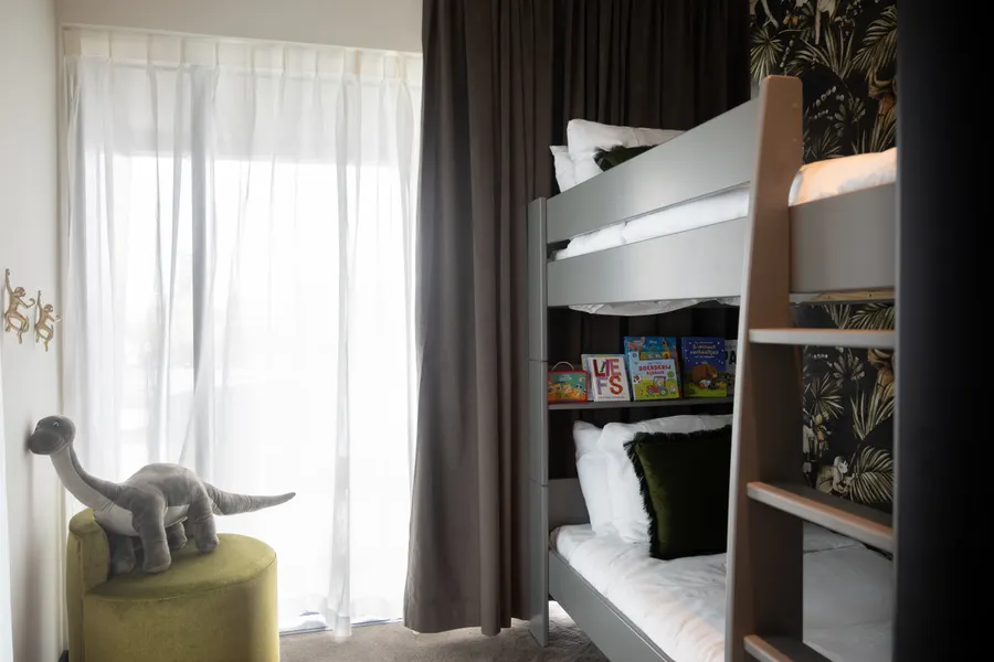 Chambre familiale avec lits superposés
