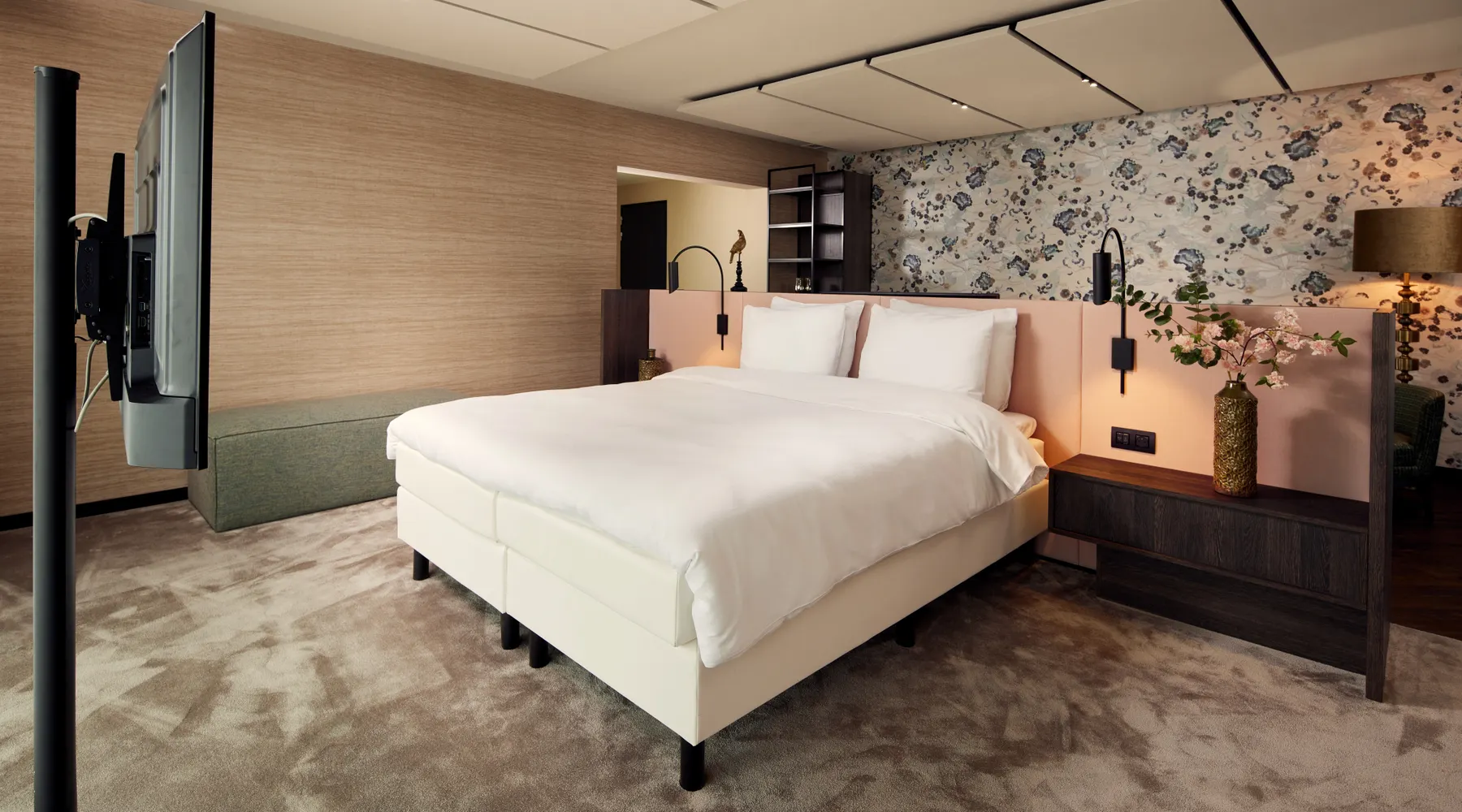 Presidential suite