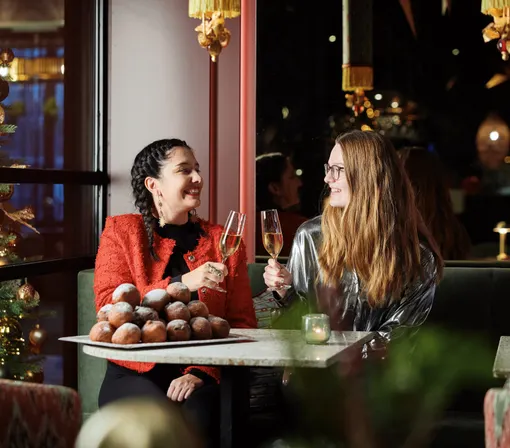 Enjoy a lavish dinner buffet on New Year’s Eve and ring in the new year in style.