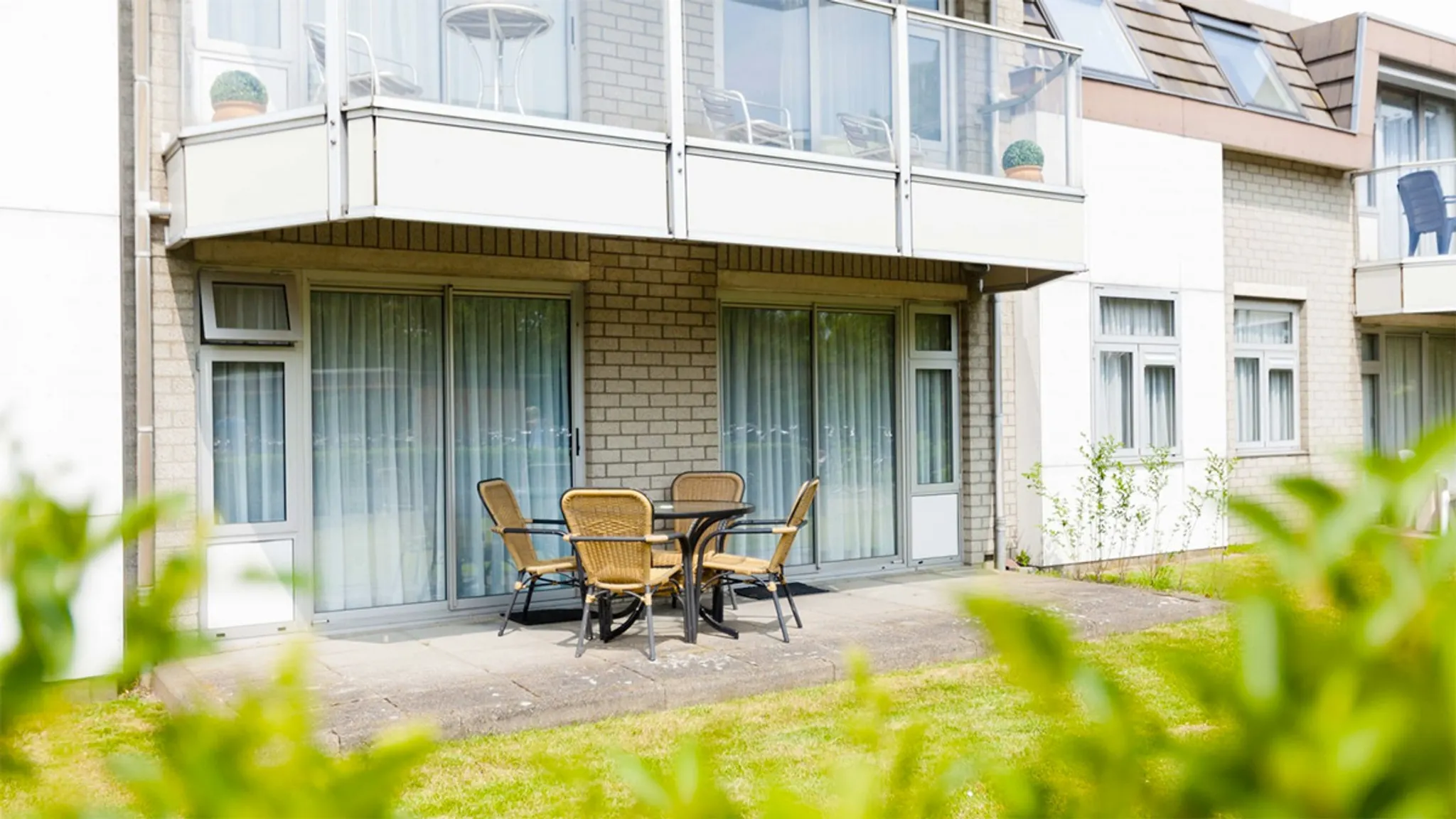 Impressie terras appartement