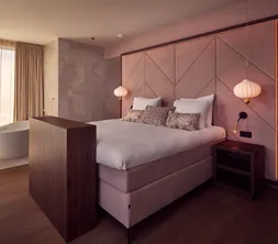 Penthouse East