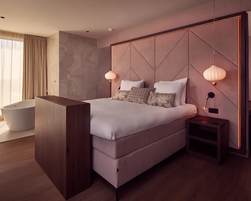 Penthouse East