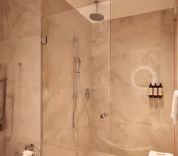 Mindervalide kamer Van der Valk Hotel Lelystad