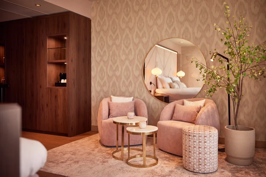 Penthouse East Van der Valk Hotel Lelystad