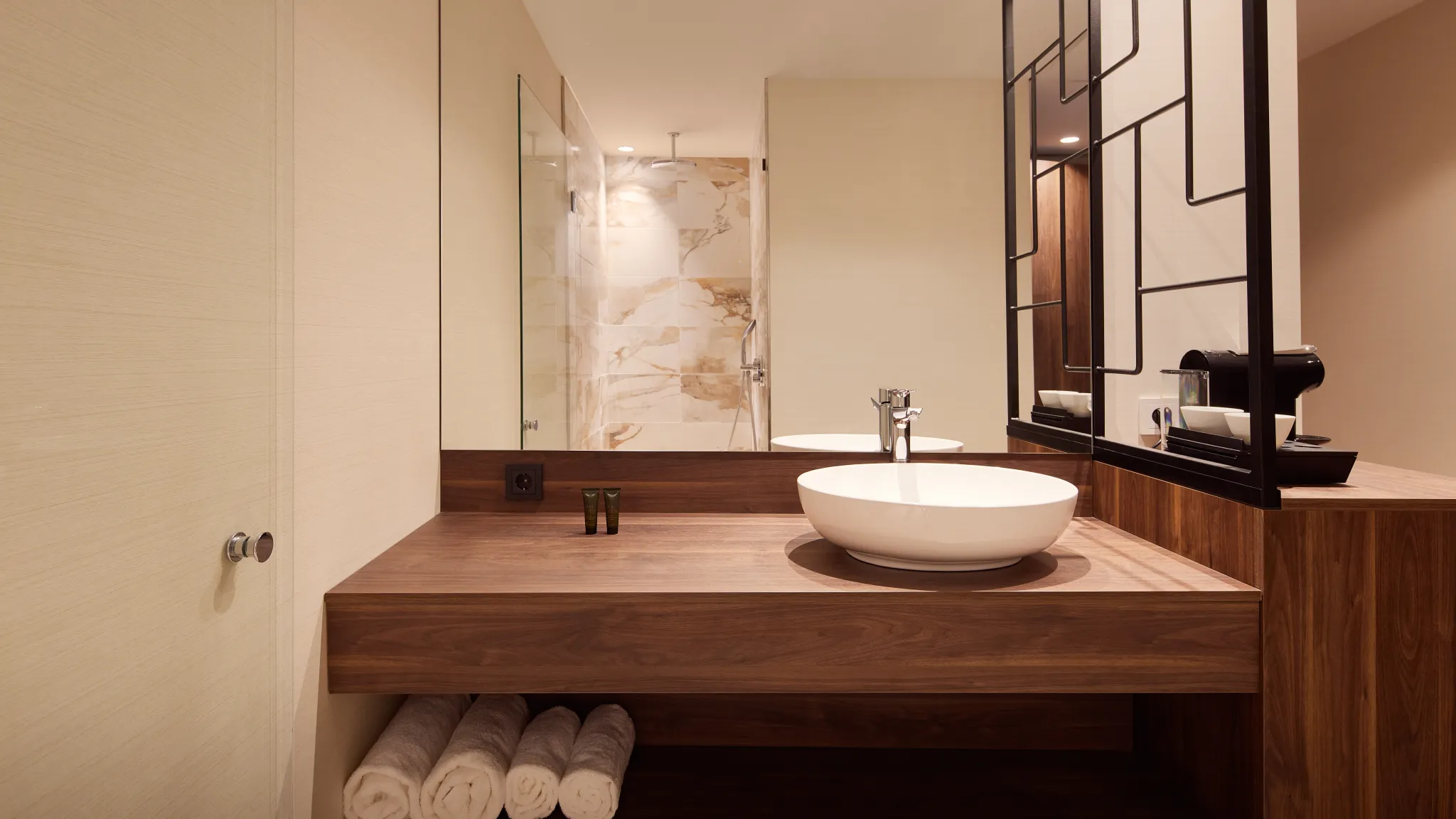 Badkamer in de comfortkamer