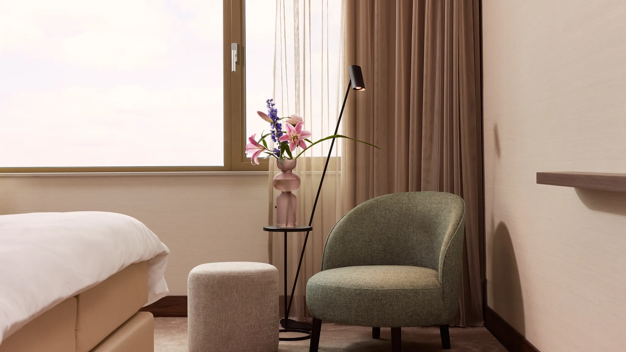 Das behindertengerechte Deluxe-Zimmer