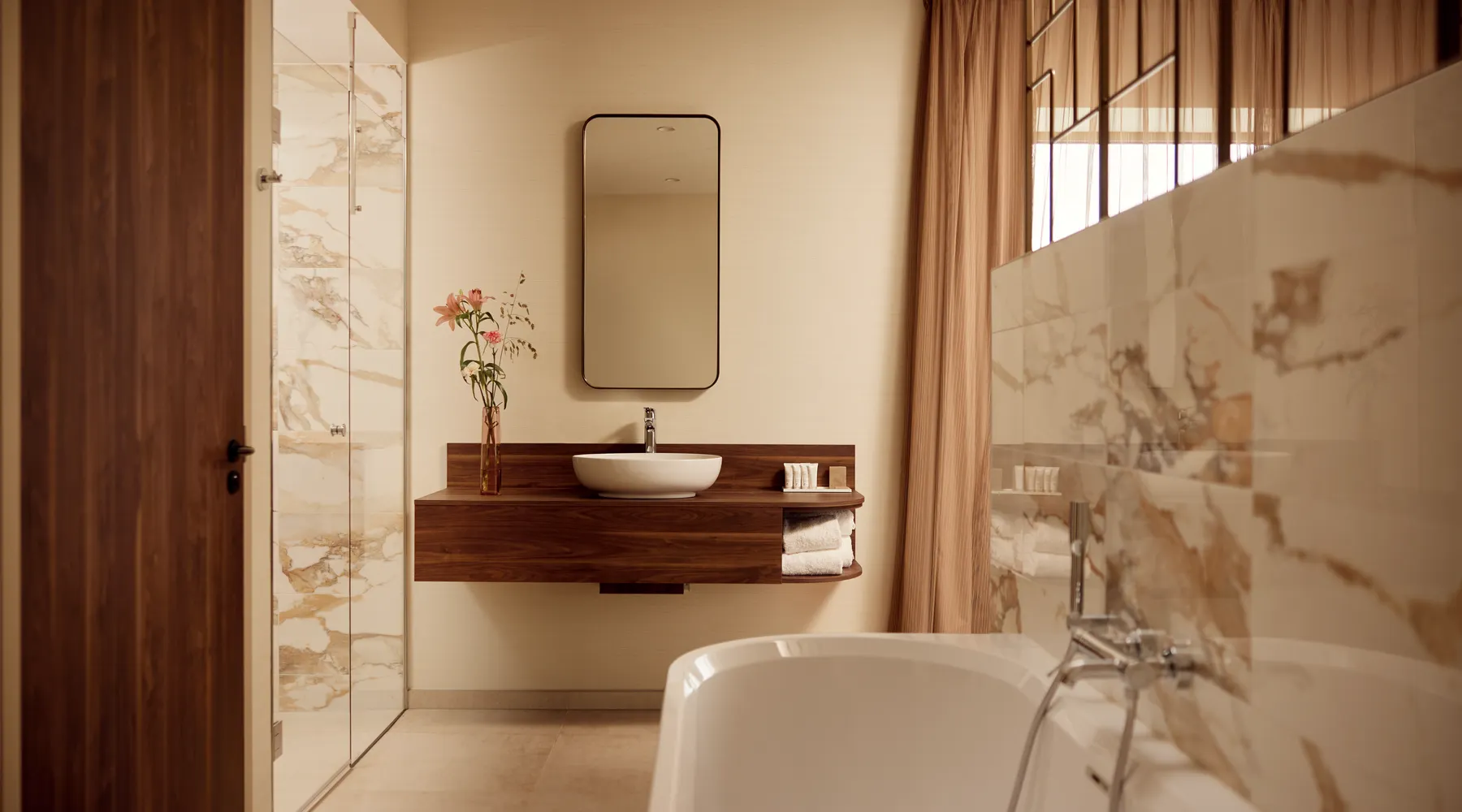 Corner Deluxe kamer met open badkamer
