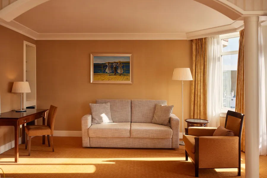 Zitgedeelte van de junior suite