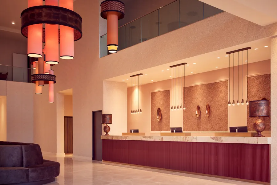 Lobby van Van der Valk Hotel Gorinchem-A15