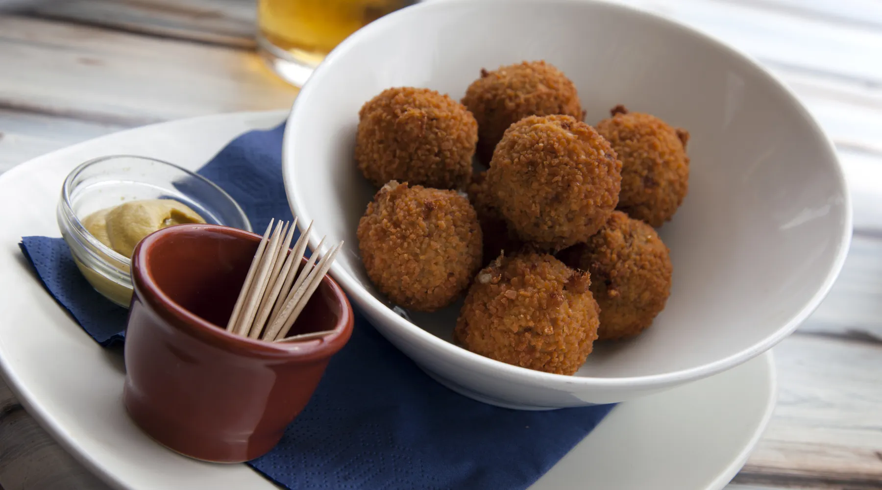 Bitterballen néerlandais