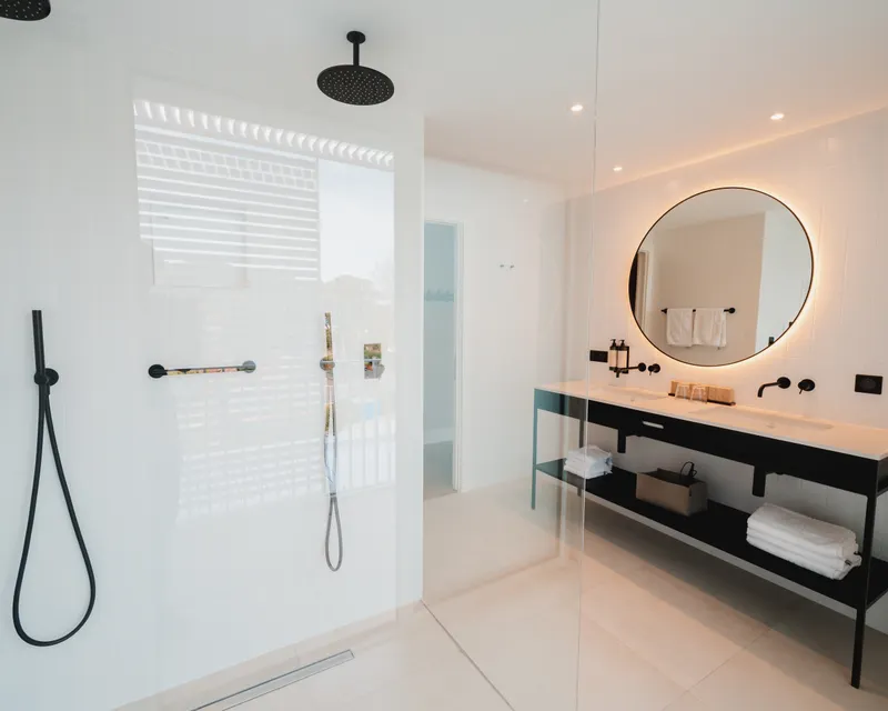 Salle de bain double douche