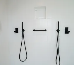 Salle de bain double douche