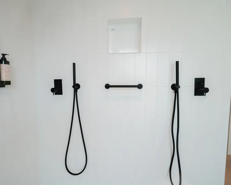 Salle de bain double douche