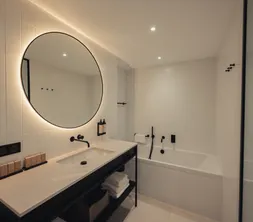 Suite Familiale avec baignoire