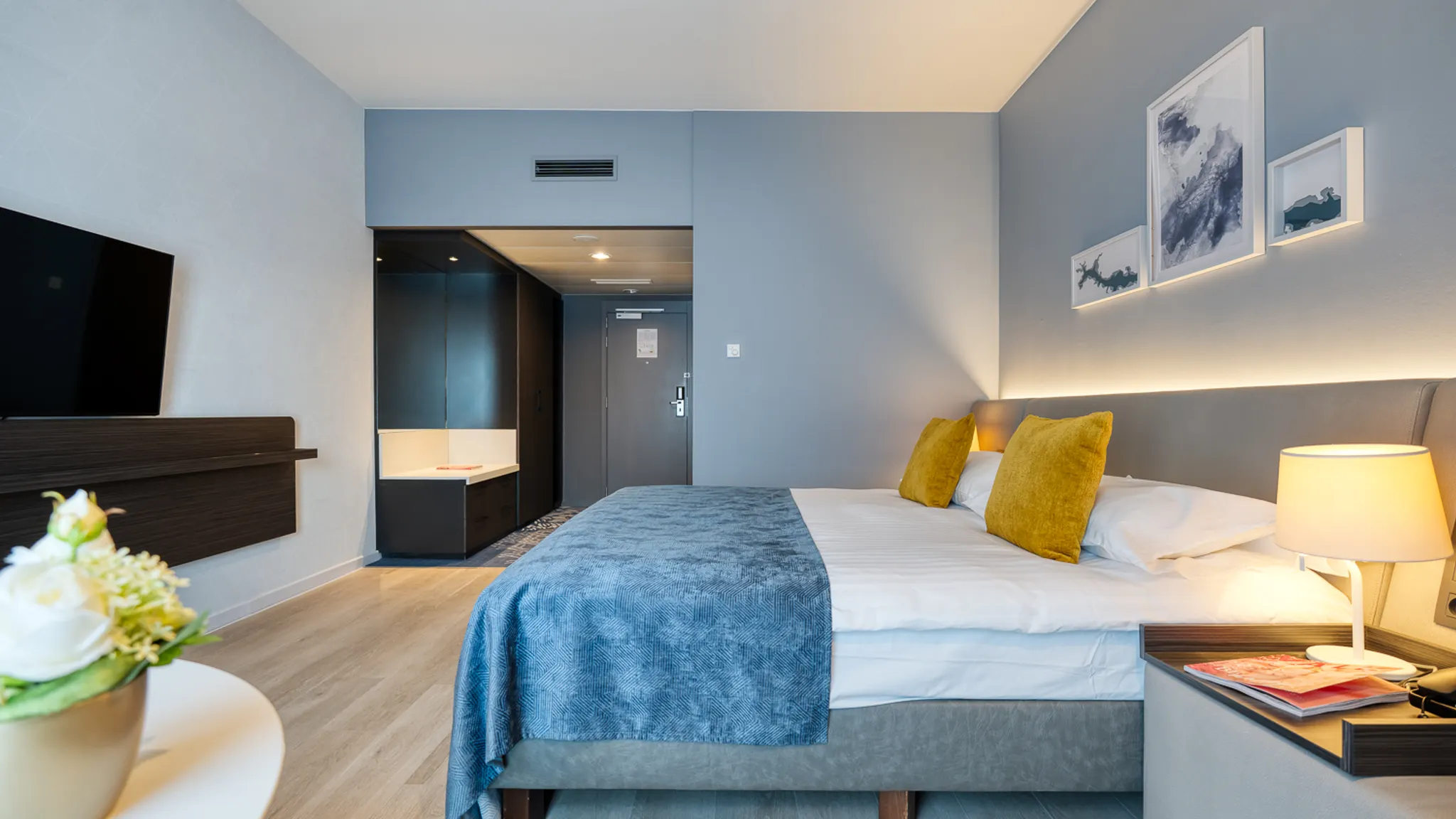 superior room