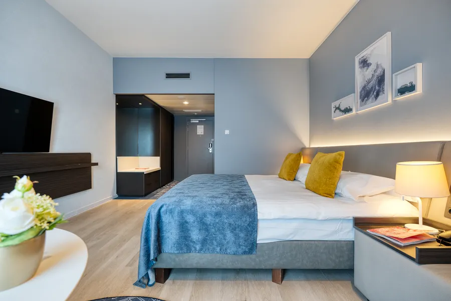 superior room